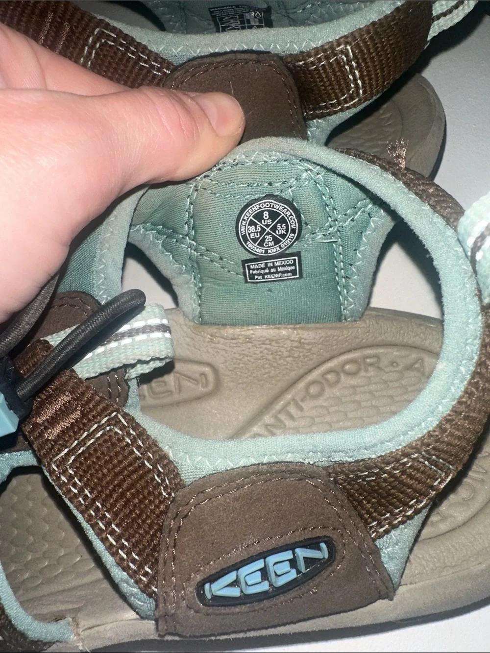 KEEN Waterproof Sport Sandals Brown Blue Women’s Size 8